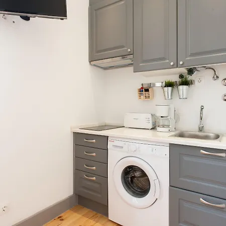 Spacious Two-level In Prime Location Apartamento *